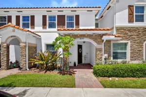 4311 Maybelle Lane, West Palm Beach, FL 33417 - MLS#R11111107