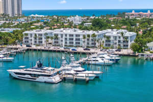 176 Lake Drive 1202, Palm Beach Shores