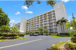 7290 Kinghurst Drive 803, Delray Beach, FL 33446 Sold 11/12/25