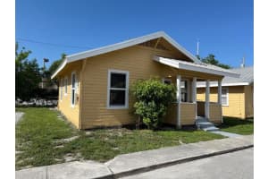 400 Metcalf Court 421, West Palm Beach, FL 33407 - MLS#R11111116
