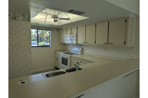 1600 NE Dixie Highway 10-101, Jensen Beach, FL 34957 Sold 01/16/26