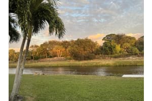 120 Mayfair Lane, Boynton Beach, FL 33426 - MLS#R11111129