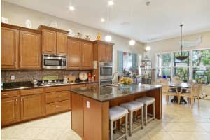10420 SW Waterway Lane, Port St Lucie, FL 34987 - MLS#R11111135