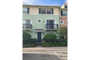 306 NW 1st Street 306, Delray Beach, FL 33444 - MLS#R11111157