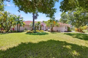 4881 SW Lake Grove Circle, Palm City, FL 34990 - MLS#R11111193