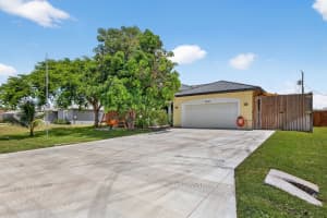 3949 SW Helmlinger Street, Port Saint Lucie, FL 34953 Sold 10/06/25