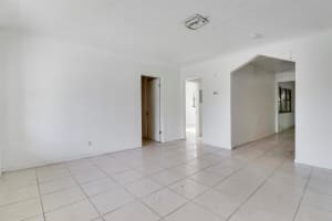 110 5th Court, Boynton Beach, FL 33435 - MLS#R11111207