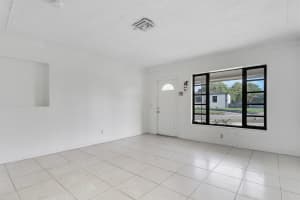 110 NW 5th Court, Boynton Beach, FL 33435 - MLS#R11111207