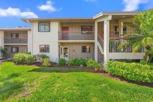 1600 NE Dixie Highway 10-205, Jensen Beach, FL 34957 - MLS#R11111230