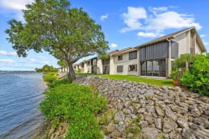 1600 NE Dixie Highway 10-205, Jensen Beach, FL 34957 - MLS#R11111230