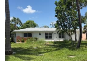 566 Fern Lane, Delray Beach, FL 33445 Sold 08/13/25