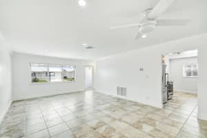 2098 SW 13th Way, Boynton Beach, FL 33426 - MLS#R11111248