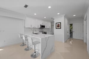 13321 Polo Club Road C203, Wellington, FL 33414 - MLS#R11111264