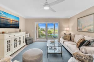 7286 Huntington Lane 301, Delray Beach, FL 33446 Sold 12/19/25