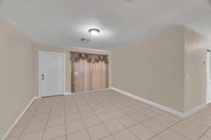 2401 Avenue H E, Riviera Beach, FL 33404 - MLS#R11111350