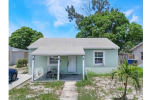 570 W 3rd Street, Riviera Beach