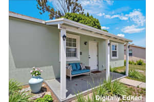 570 W 3rd Street, Riviera Beach, FL 33404 - MLS#R11111358