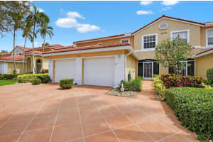 12473 Crystal Pointe Drive 101, Boynton Beach