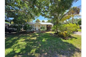 1955 10th Place, Vero Beach, FL 32960 Sold 09/02/25