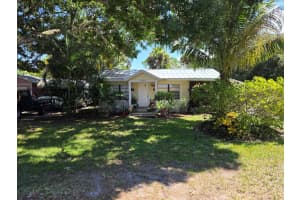 1955 10th Place, Vero Beach, FL 32960 Sold 09/02/25