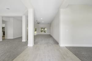 5801 NW Dana Circle, Port Saint Lucie, FL 34986 - MLS#R11111425