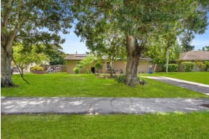 7407 Cocoanut Drive, Lake Worth, FL 33467 Sold 08/15/25