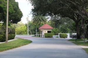 3710 Whitehall Drive 304, West Palm Beach