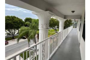 3710 Whitehall Drive 304, West Palm Beach, FL 33401 - MLS#R11111442
