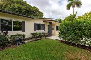 327 Dartmouth Drive Drive, Lake Worth Beach, FL 33460 - MLS#R11111446