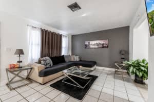 5938 Garfield Street, Hollywood, FL 33021 - MLS#R11111472