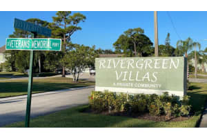 1437 SE Rivergreen Circle, Port Saint Lucie, FL 34952 - MLS#R11111535