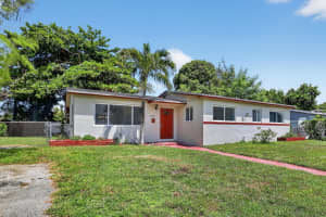 17131 NW Miami Court, Miami, FL 33169 Sold 11/18/25