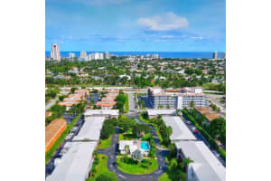 25 SE 13th Street C5, Boca Raton, FL 33432 Sold 11/24/25