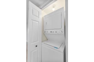 4080 Tivoli Court 302, Lake Worth, FL 33467 Sold 11/05/25