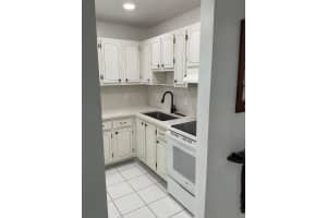 2164 NE 1st Way 203, Boynton Beach, FL 33435 Sold 12/29/25