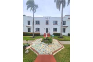 817 Tyler Street 3, Hollywood, Fl 33019, Hollywood