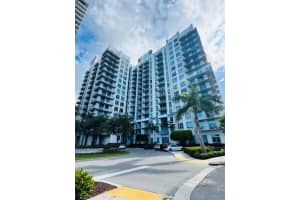 300 S Australian Avenue 702, West Palm Beach, FL 33401 - MLS#R11111587
