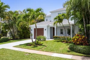 815 Cypress Road, Vero Beach, FL 32963 Sold 08/29/25