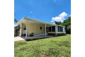 218 W Caribbean, Port Saint Lucie