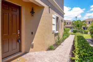10373 Wellington Parc Drive, Wellington, FL 33449 - MLS#R11111734