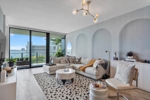 650 32nd Street, Miami, FL 33137 - MLS#R11111769