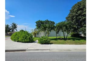 315 W 10th Boulevard, Boynton Beach, FL 33435 - MLS#R11111813