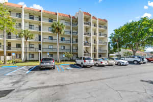 3000 Presidential Way 107, West Palm Beach, FL 33401 - MLS#R11111818