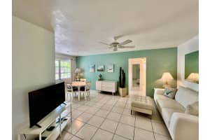 707 S 19th Avenue 7, Hollywood