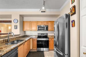 616 Clearwater Park Road 1206, West Palm Beach, FL 33401 - MLS#R11111865