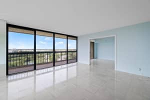 1900 Consulate Place 1004, West Palm Beach, FL 33401 - MLS#R11111889