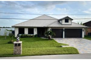 382 Sw Dalton Circle, Port Saint Lucie