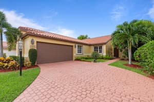 8174 Copenhagen Way, Boca Raton
