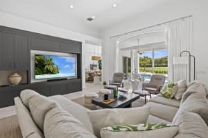 118 N Village Way, Jupiter, FL 33458 - MLS#R11112055