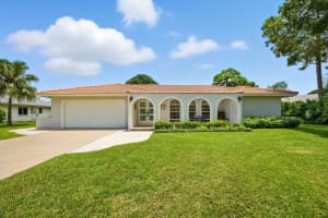 2436 Timbercreek Circle Nw, Boca Raton